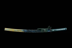 Alternative view of Azure Void Beckons - Handsmitt Katana av 1045 kolstål