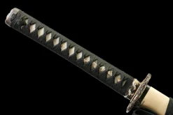 Alternative view of Ancient Heart - Handsmitt Katana av 1065 kolstål