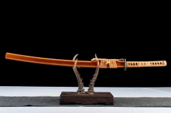 Alternative view of Hugg Utan Spår - Handsmitt Katana av 1065 kolstål