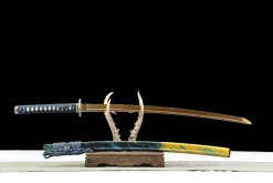 Alternative view of Ice and Flame - Handsmitt Katana av 1065 kolstål