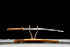 Alternative view of Obsidian Inferno - Handsmitt Katana av 1065 kolstål