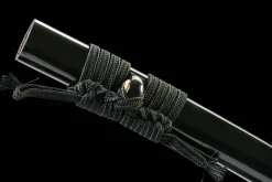Alternative view of Raven Wing - Handsmitt Katana av 1065 kolstål