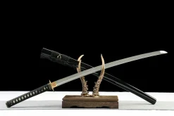 Steel Fang - Handsmitt Katana av 1065 kolstål