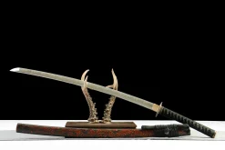 Alternative view of Dark Night Slash - Handsmitt Katana av Carbon Steel