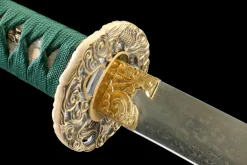 Alternative view of Dark Blaze - Handsmitt Katana av Damaskusstål