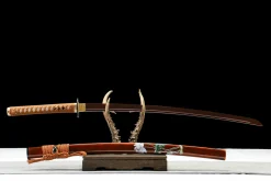 Ember Pattern - Handsmitt Katana av Damaskusstål
