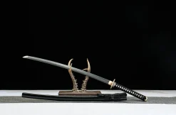 Night Edge - Handsmitt Katana av Damaskusstål