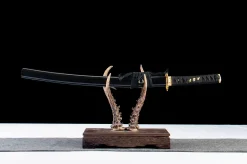 Alternative view of Svart-Gyllene Solfjäder - Handsmitt Wakizashi av 1065 kolstål