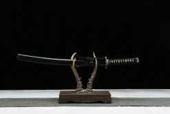 Dragon Ascendant - Handsmitt Wakizashi av T10 verktygsstål